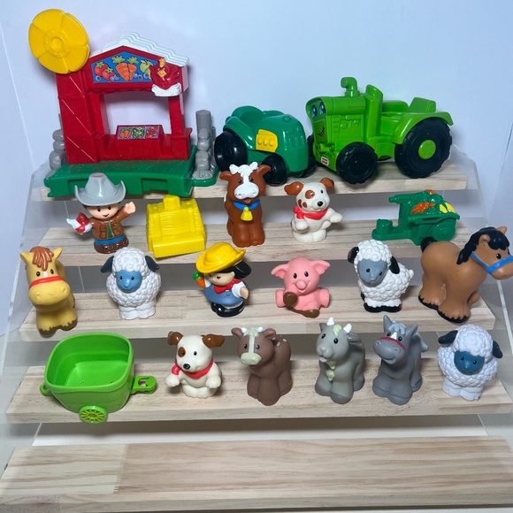Fisher Price Little People Large Farm Lot Tractor Figures Sheep Baby Horse Dog - Picture 1 of 3